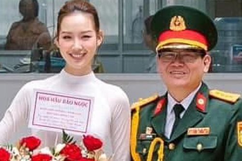 Một Hoa hậu gốc Cần Thơ tự hào nền tảng gia đình có bố mẹ là Bác sĩ