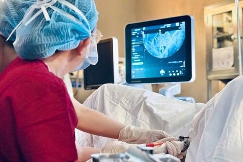 Y học hỗ trợ sinh sản Việt Nam: Kỳ tích 'lội ngược dòng' sau hai thập kỷ