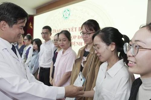 PGS.TS Đào Xuân Cơ: 'Bạch Mai không hứa hẹn sự nhàn nhã nhưng trao cơ hội để bác sĩ nội trú trưởng thành nhanh, ý nghĩa'