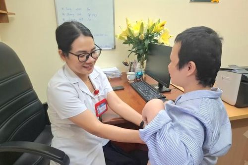 Người giữ lửa hy vọng cho phụ nữ 'mang án' ung thư