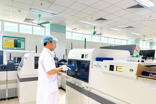 Người bệnh được tiếp cận dịch vụ xét nghiệm đạt chuẩn quốc tế ngay tại tuyến tỉnh