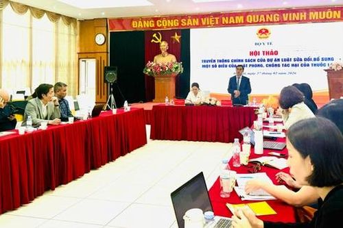 Bộ Y tế đề xuất cấm triệt để cơ sở bán buôn, bán lẻ trưng bày thuốc lá