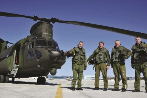 Canada chuẩn bị trực thăng vận tải hạng nặng CH-147F Chinook cho nhiệm vụ ở Bắc Cực