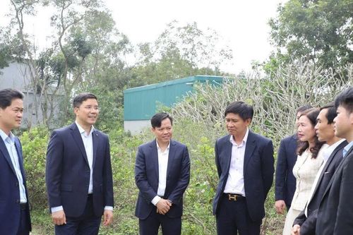 Thứ trưởng Thường trực Y tế Vũ Mạnh Hà đẩy mạnh hoạt động chuyên môn và chăm sóc cộng đồng nhân Ngày Thầy thuốc Việt Nam