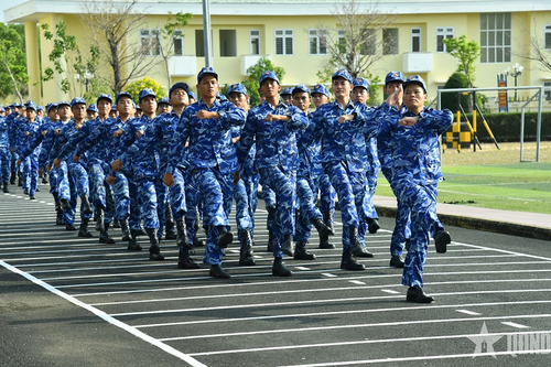 Vùng Cảnh sát biển 4: Tập huấn những vấn đề nảy sinh từ thực tiễn trên biển