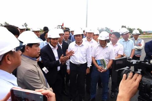 Cá nhân nào không hoàn thành công việc đúng theo cam kết thì xem xét thay đổi