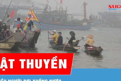 Lật thuyền khi đi xem đua ghe, 2 mẹ con tử vong