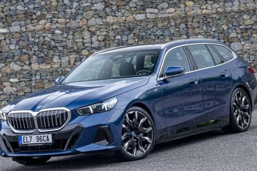 BMW thu hồi hơn 330.000 xe trên toàn cầu
