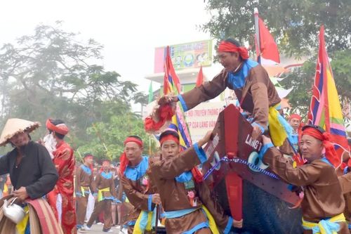 Độc đáo lễ hội cầu ngư làng Thai Dương