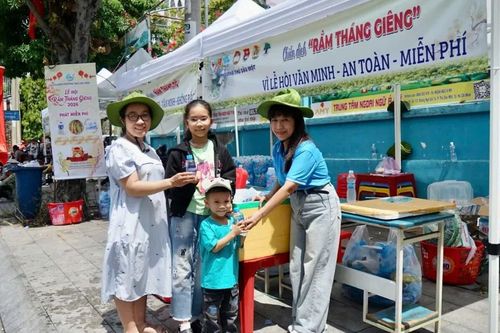 Lan tỏa nét đẹp 'lễ hội miễn phí' tại đất Thủ