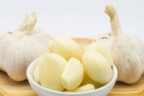 Thường xuyên ăn tỏi sống có lợi gì cho sức khỏe?