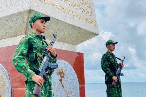 Thổ Châu - điểm sáng khát vọng nơi đầu sóng