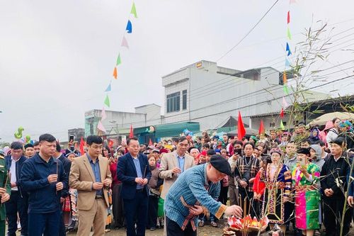 Tùng Vài (Tuyên Quang): Rộn ràng Lễ hội Gầu Tào xuân Bính Ngọ 2026