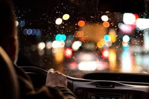 7 điều cần lưu ý để lái xe đi du xuân vào ban đêm được an toàn