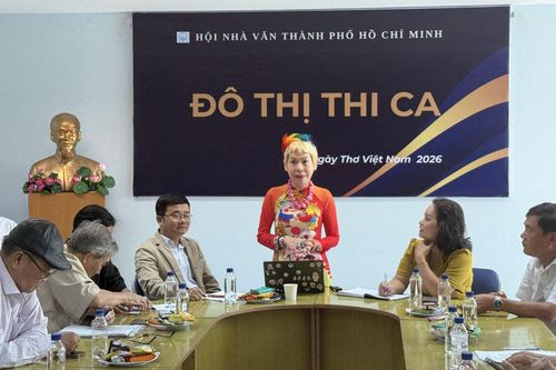 Thi ca trước áp lực công nghệ số
