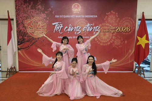 Tết Bính Ngọ kết nối cộng đồng người Việt tại Indonesia