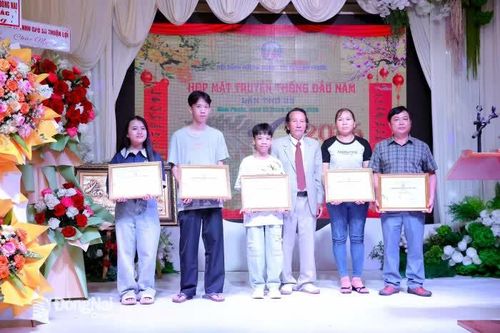 Khắp nơi trong tỉnh ngày 28-2-2026