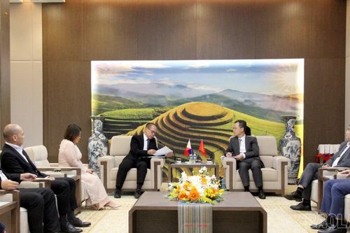 Phó Chủ tịch UBND tỉnh Nguyễn Thành Sinh tiếp xã giao Đoàn đại biểu thành phố Danao, Philippines