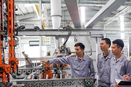 TP. Hồ Chí Minh: Thực thi các nhiệm vụ, giải pháp chủ yếu cải thiện môi trường kinh doanh, nâng cao năng lực cạnh tranh
