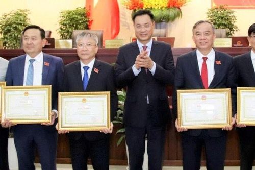 HĐND thành phố Đà Nẵng nỗ lực phát huy vai trò cơ quan quyền lực nhà nước ở địa phương Bài cuối: Phát huy vai trò 'cầu nối' lòng dân trong mô hình chính quyền mới