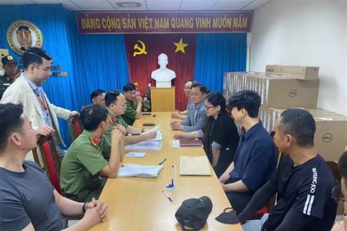 Hoàn thiện pháp luật về chuyển giao người đang chấp hành án phạt tù đồng bộ, hiện đại, nhân đạo