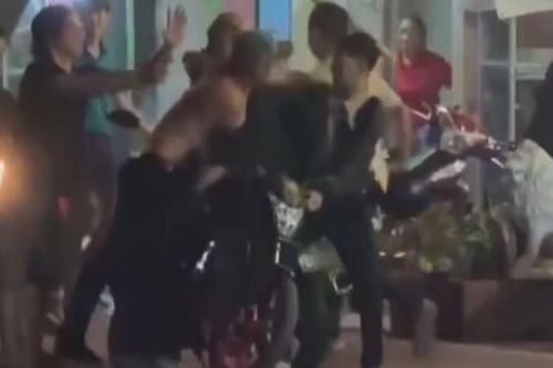 Khởi tố nhóm thanh niên hỗn chiến vì mời bia bị từ chối