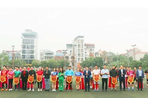 Phường Tây Tựu khai mạc Giải bóng đá, bóng chuyền hơi Xuân Bính Ngọ 2026
