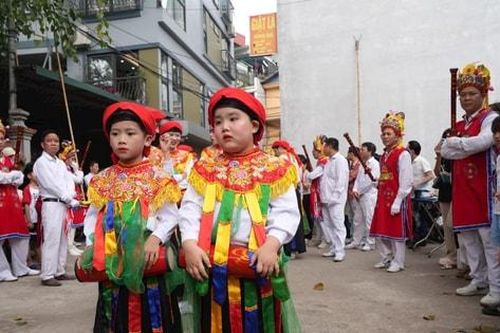 Sôi động hội làng Triều Khúc - Nối dài mạch nguồn văn hóa