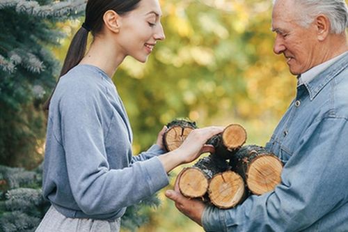 Về già, dù con cái có hiếu thuận đến đâu cũng nhất định phải giữ lại 3 thứ này