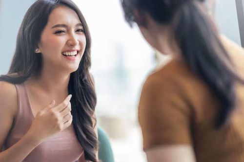 Người EQ cao nói chuyện khác người thường ở 7 điểm