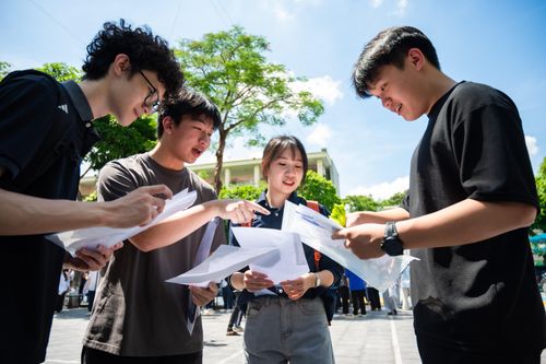 Học phí đại học tăng