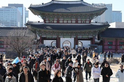 Tạm đóng cửa loạt điểm tham quan ở Hàn Quốc vì concert BTS