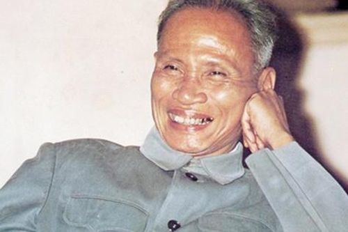 Đồng chí Phạm Văn Đồng - Một nhân cách lớn, trọn đời vì nước, vì dân