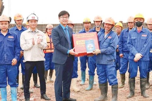 Giữ nhịp sản xuất đầu xuân