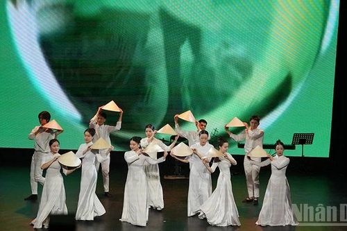 Đặc sắc chương trình nghệ thuật 'Ánh sáng Phương Đông' tại Moskva
