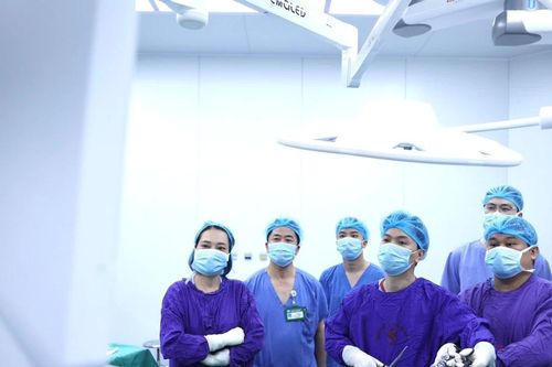 Gia tăng số ca thoát vị bẹn, nhiều người nghẹt ruột phải mổ cấp cứu
