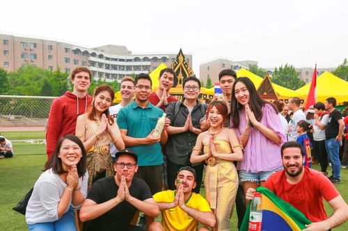 Bản đồ du học toàn cầu tái cấu trúc: Những trung tâm giáo dục mới trỗi dậy
