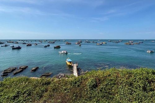 Du xuân đầu năm: Nét đẹp văn hóa của người Việt