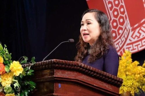 NSND Trịnh Thúy Mùi ứng cử Đại biểu Quốc hội Khóa XIV