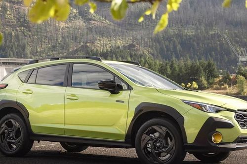 Subaru cảnh cáo khẩn tới gần 70.000 chủ xe hybird chỉ đổ xăng tối đa 50% bình