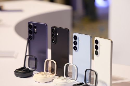 7 nâng cấp AI đột phá trên Galaxy S26: Đặt xe tự động, chỉnh sửa ảnh thông minh