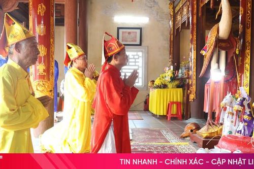 Trang trọng lễ giỗ Vua Mai Hắc Đế