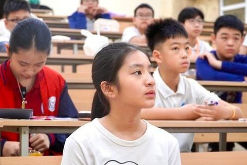 Gần 13.000 học sinh THCS, THPT dự thi Olympic Hóa học và Khoa học tự nhiên
