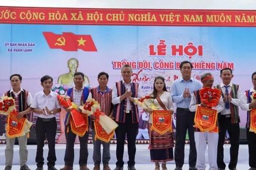 Rộn ràng Lễ hội Trống đôi, cồng ba, chiêng năm Xuân Bính Ngọ 2026