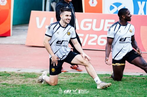 Hải Phòng - Đông Á Thanh Hóa: Chờ 'viện binh' giải bài toán lực lượng