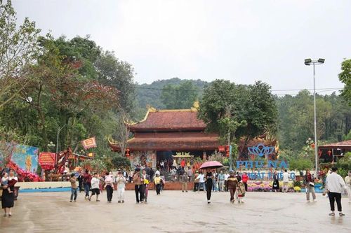Giữ hồn lễ hội, mở lối phát triển