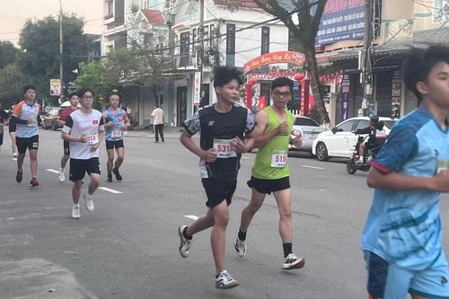 Sôi nổi giải chạy cộng đồng đầu Xuân Bính Ngọ