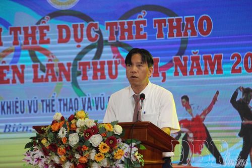 Gần 100 vận động viên tham gia thi đấu Khiêu vũ Thể thao và Vũ đạo giải trí