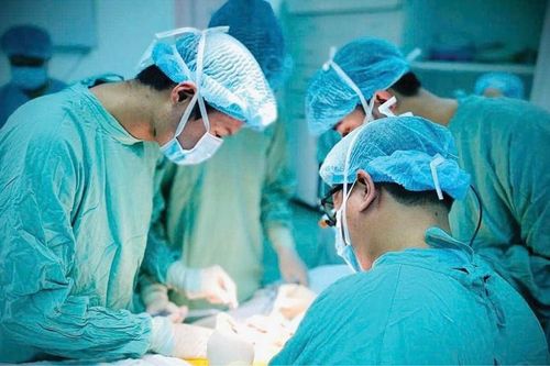 Nền tảng nâng cao chất lượng nhân lực y tế