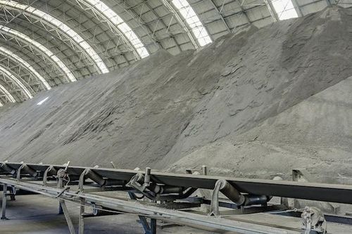 Xi măng rời đồng loạt tăng giá do áp lực chi phí đầu vào